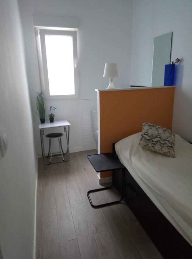Alquilo Habitacion Individual Con Aseo Privado Solo Chicas, Only Girls Valence Extérieur photo